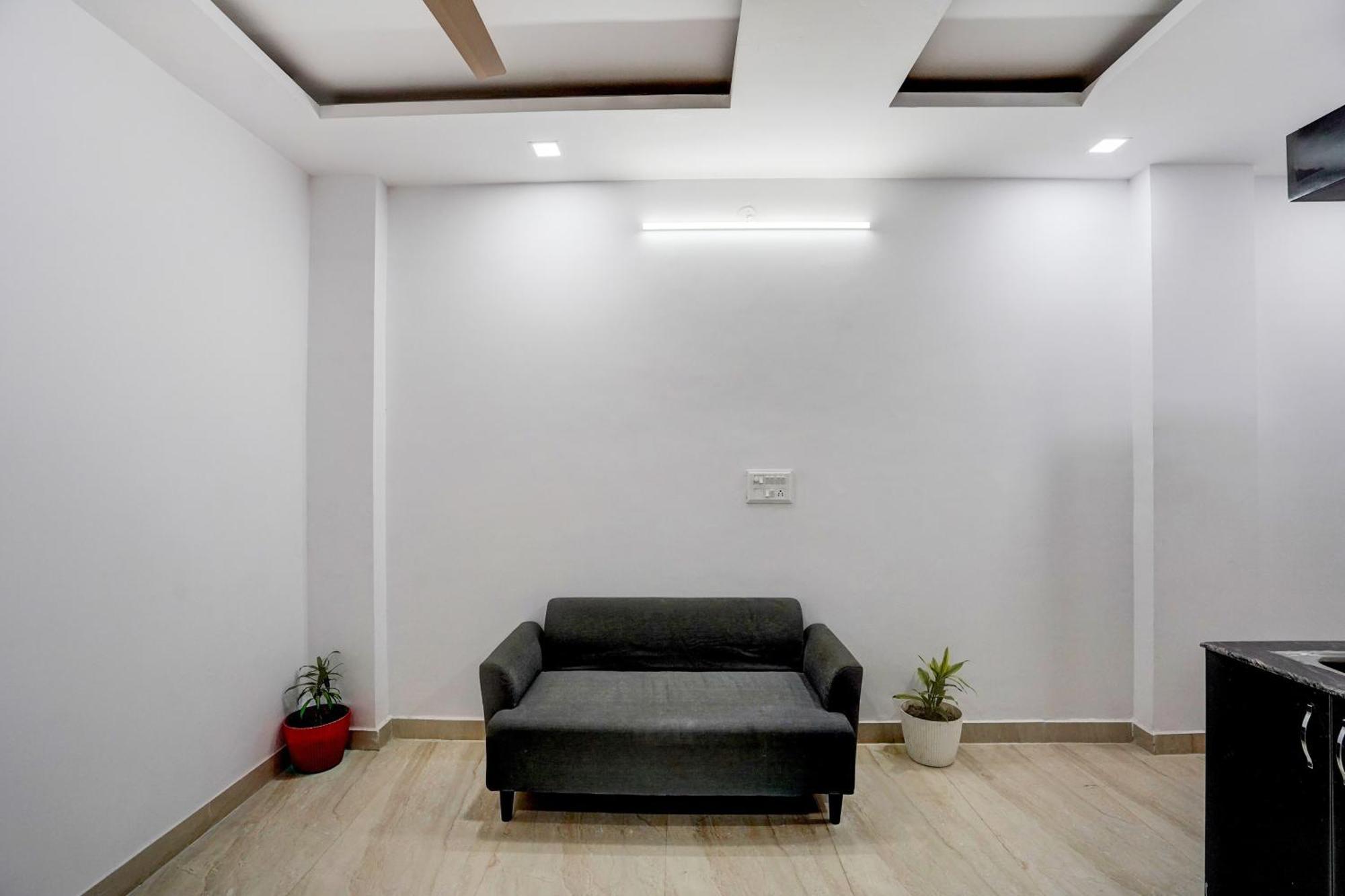 Townhouse Cloud Bay Hotel Gurgaon Ngoại thất bức ảnh